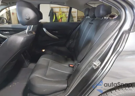 2013 BMW 328I xDrive z USA, uszkodzony, nr VIN WBA3B5G50DNP40353